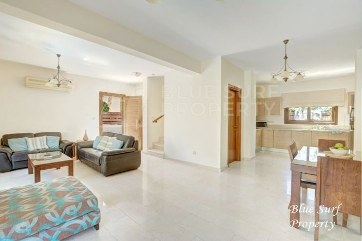 Image No.4-Villa de 3 chambres à vendre à Famagusta