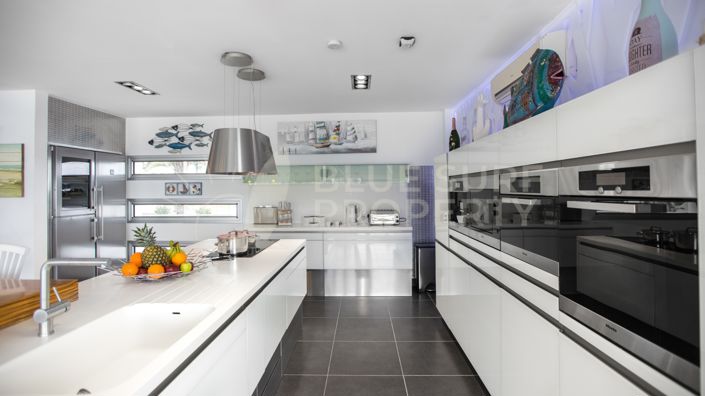 Image No.10-Villa de 5 chambres à vendre à Famagusta