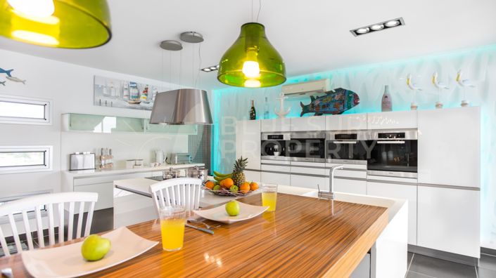 Image No.7-Villa de 5 chambres à vendre à Famagusta