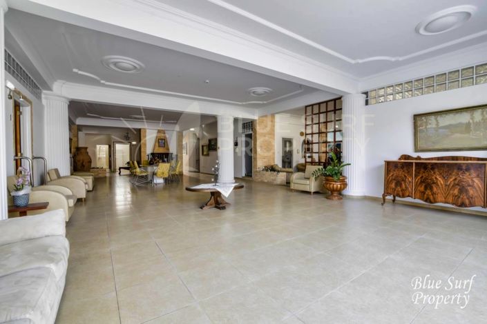 Image No.10-21 Bed Villa for sale