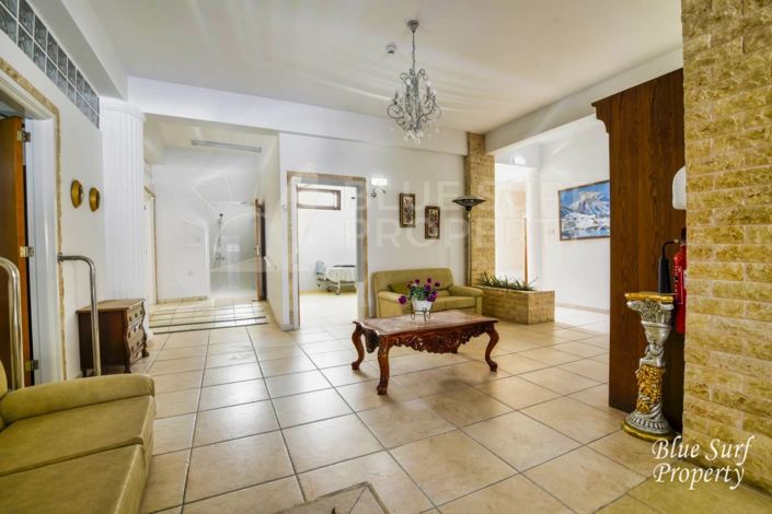 Image No.15-21 Bed Villa for sale