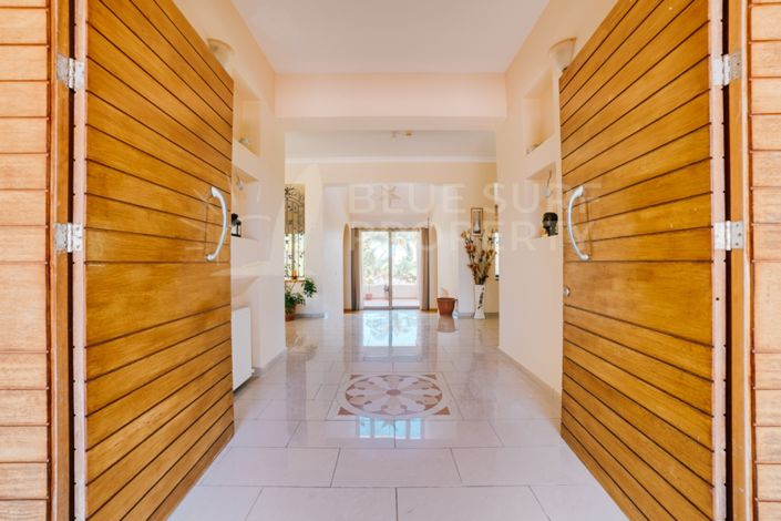 Image No.12-Villa de 7 chambres à vendre à Protaras