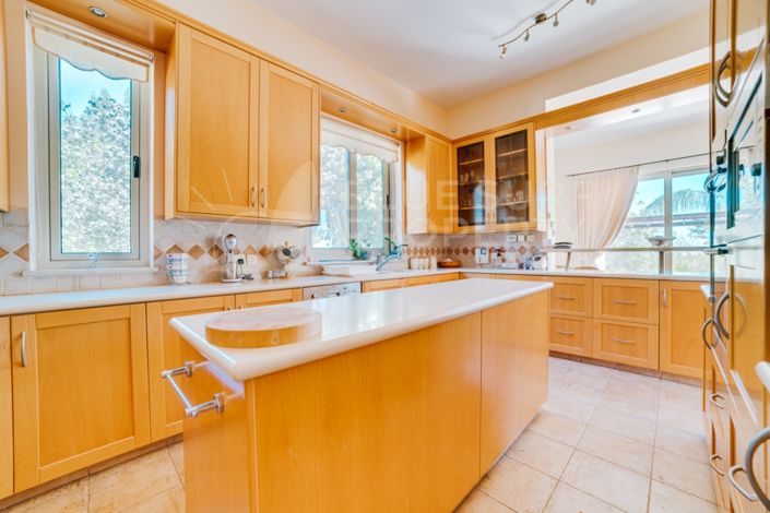 Image No.22-Villa de 7 chambres à vendre à Protaras