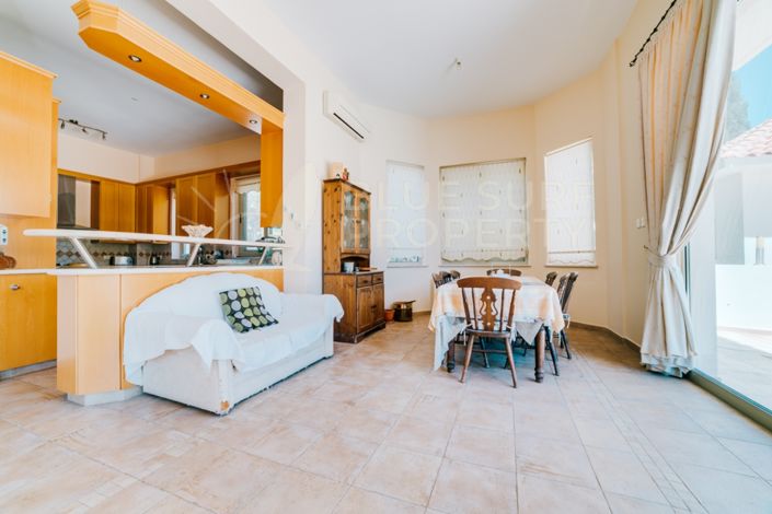 Image No.26-Villa de 7 chambres à vendre à Protaras