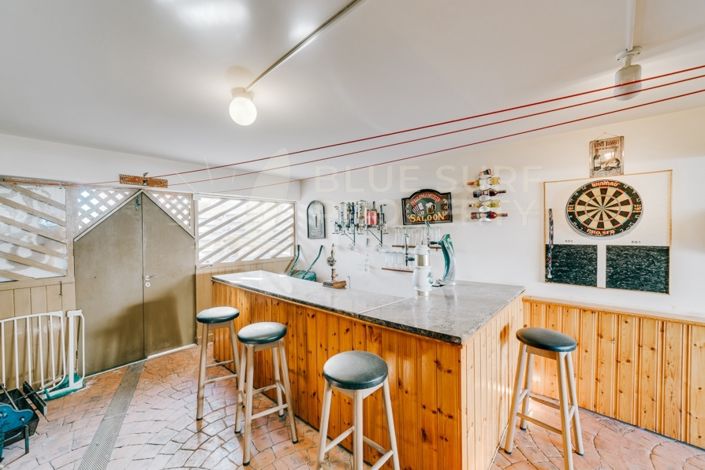 Image No.18-2 Bed Townhouse for sale