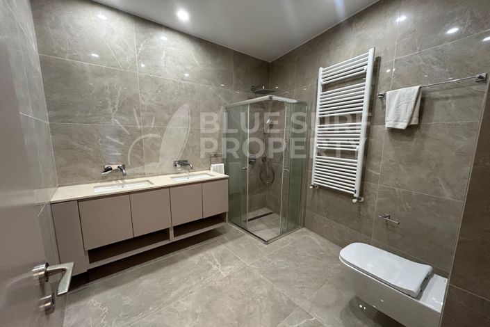 Image No.14-4 Bed Villa for sale