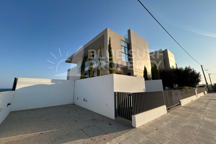 Image No.29-4 Bed Villa for sale