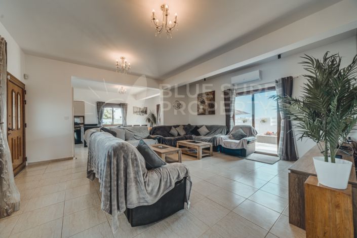 Image No.5-4 Bed Villa for sale