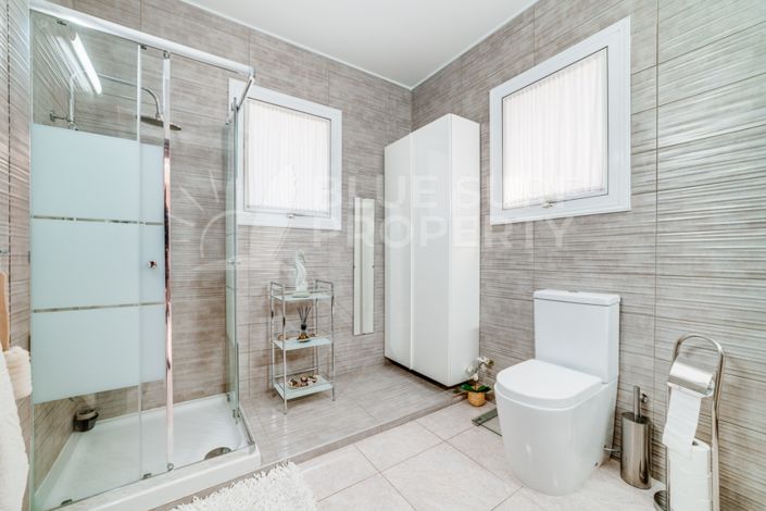 Image No.24-3 Bed Villa for sale