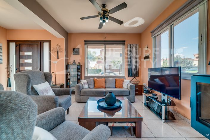 Image No.4-3 Bed Villa for sale