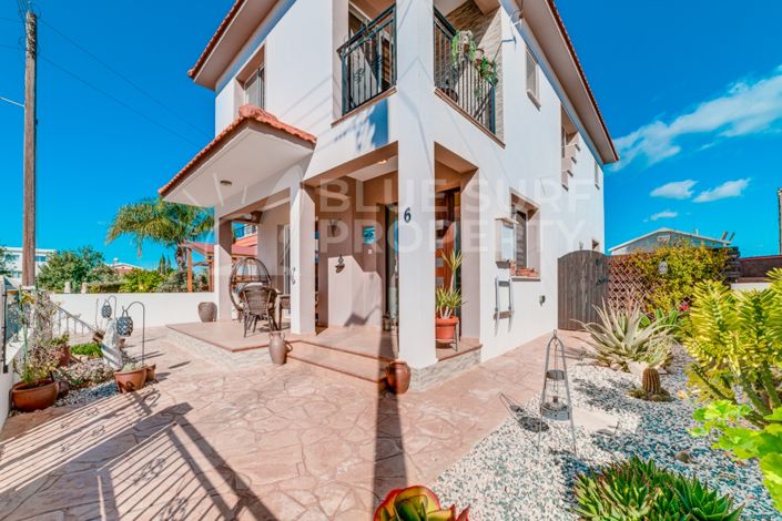 Image No.42-3 Bed Villa for sale