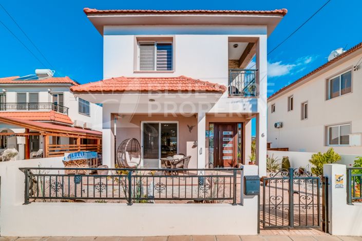 Image No.44-3 Bed Villa for sale