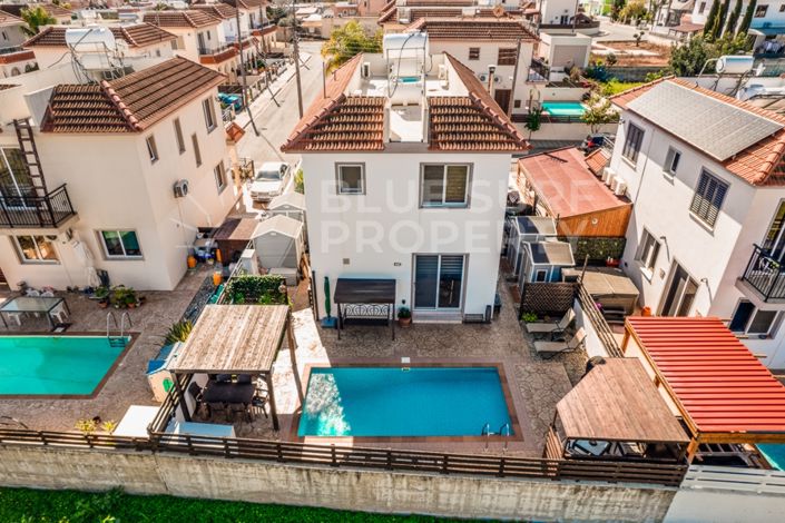 Image No.48-3 Bed Villa for sale