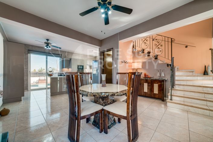 Image No.8-3 Bed Villa for sale