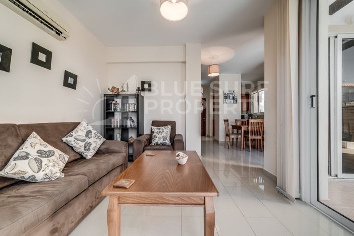 Image No.4-Villa de 2 chambres à vendre à Pernera