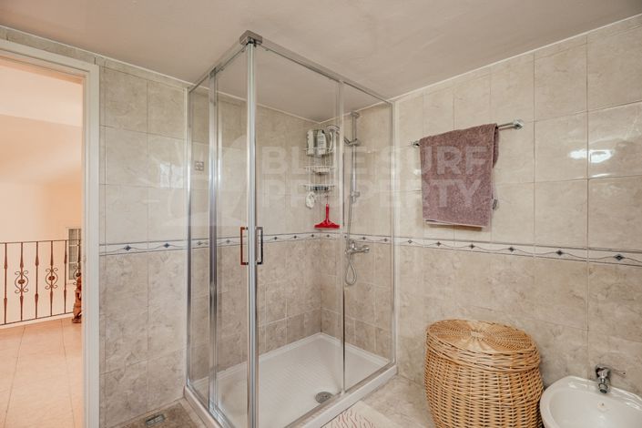 Image No.20-4 Bed Villa for sale