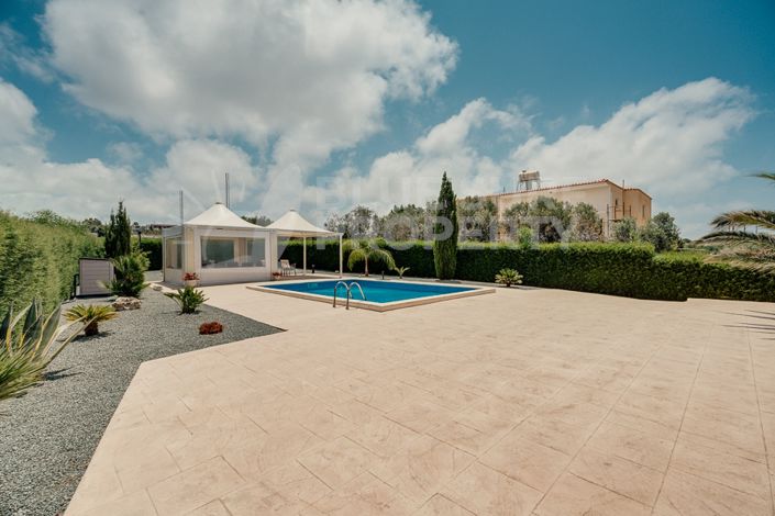Image No.26-Villa de 4 chambres à vendre à Ayia Napa