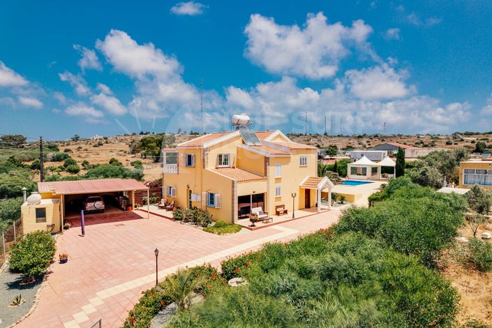 Image No.37-Villa de 4 chambres à vendre à Ayia Napa