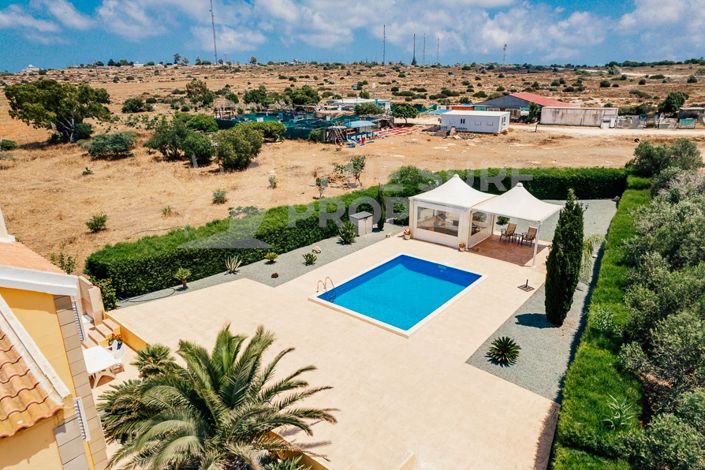 Image No.40-Villa de 4 chambres à vendre à Ayia Napa