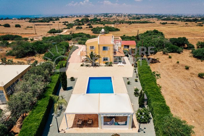 Image No.42-Villa de 4 chambres à vendre à Ayia Napa
