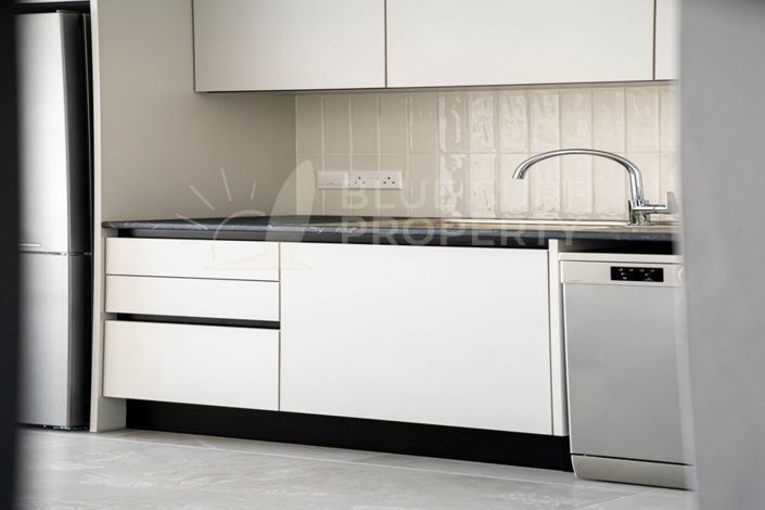 Image No.14-2 Bed Apartment for sale