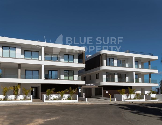 Image No.23-2 Bed Apartment for sale