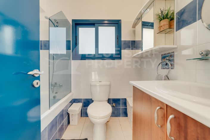 Image No.10-3 Bed Villa for sale