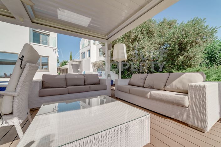 Image No.18-5 Bed Villa for sale