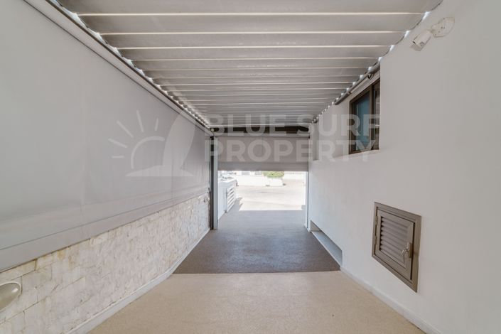 Image No.27-5 Bed Villa for sale