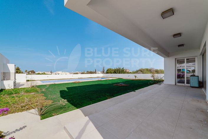 Image No.26-4 Bed Villa for sale