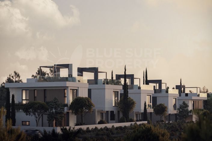 Image No.9-3 Bed Villa for sale