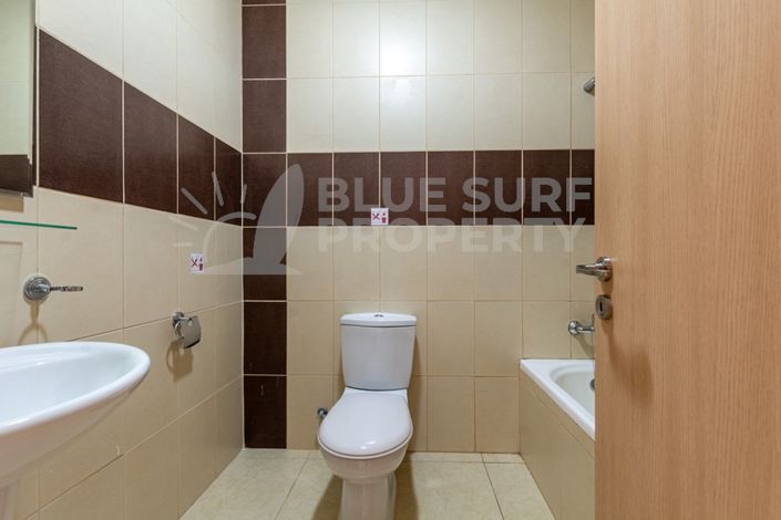 Image No.12-2 Bed Townhouse for sale