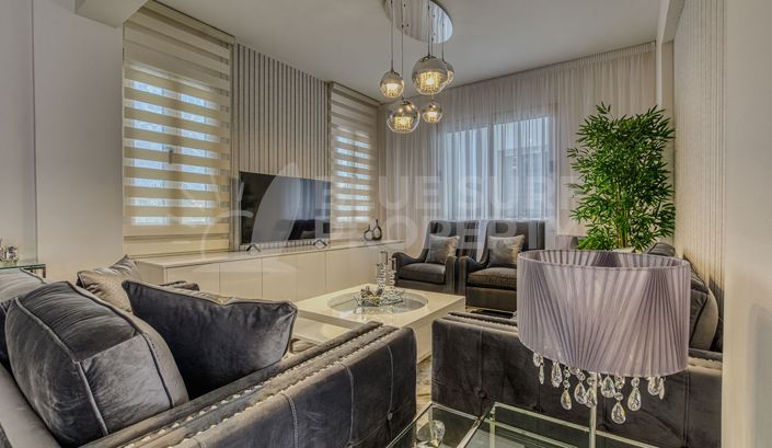 Image No.2-Villa de 4 chambres à vendre à Paralimni