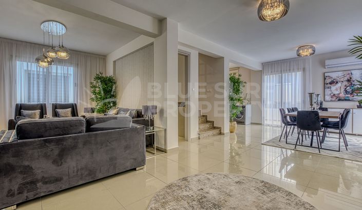 Image No.5-Villa de 4 chambres à vendre à Paralimni