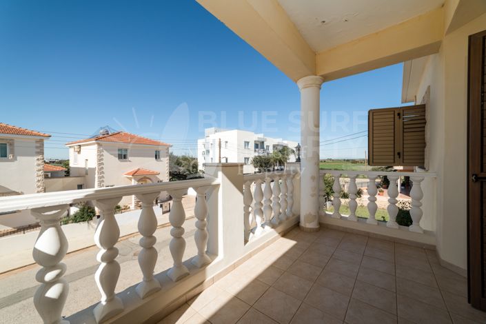 Image No.15-4 Bed Villa for sale