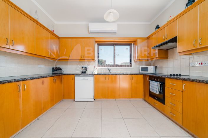 Image No.10-4 Bed Villa for sale