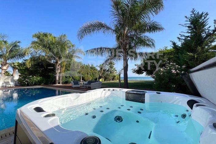 Image No.28-3 Bed Villa for sale