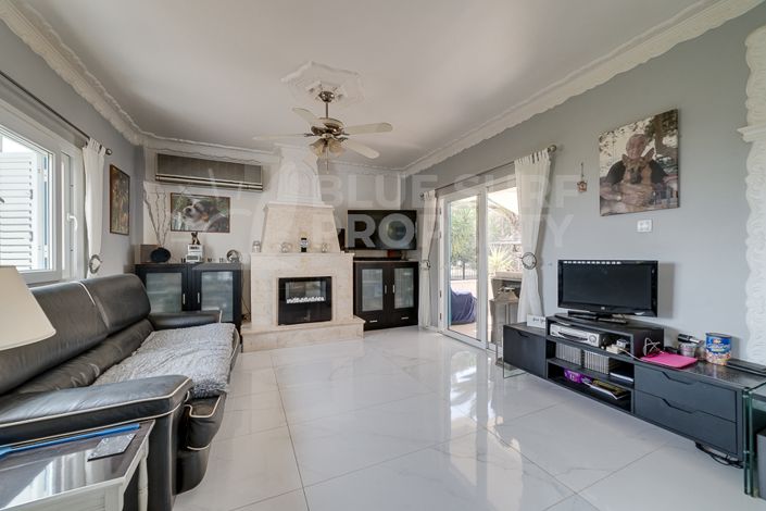 Image No.3-Villa de 3 chambres à vendre à Pernera