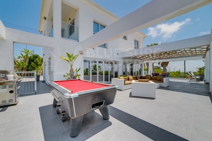 Image No.20-3 Bed Villa for sale