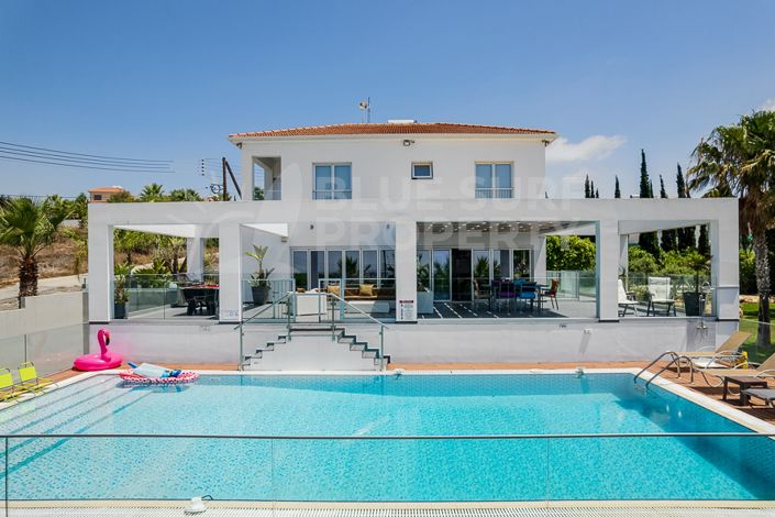 Image No.24-3 Bed Villa for sale