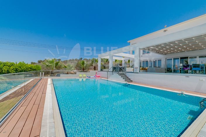 Image No.26-3 Bed Villa for sale