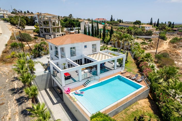 Image No.37-3 Bed Villa for sale