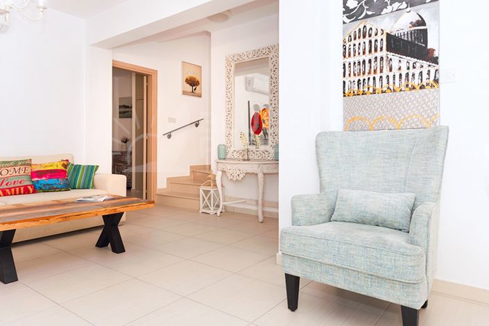 Image No.5-3 Bed Villa for sale