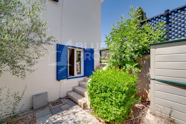 Image No.26-3 Bed Villa for sale