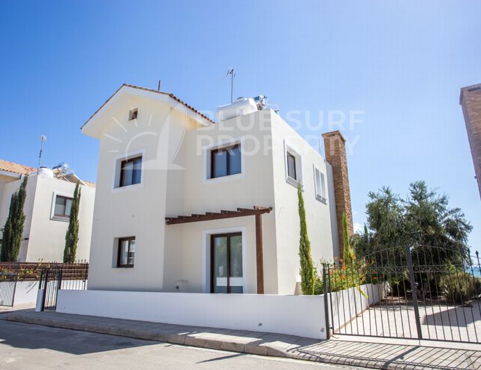Image No.2-Villa de 5 chambres à vendre à Ayia Thekla