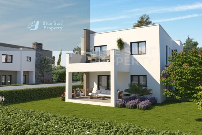 Image No.1-3 Bed Villa for sale