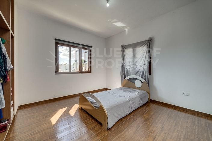 Image No.18-Villa de 4 chambres à vendre à Frenaros