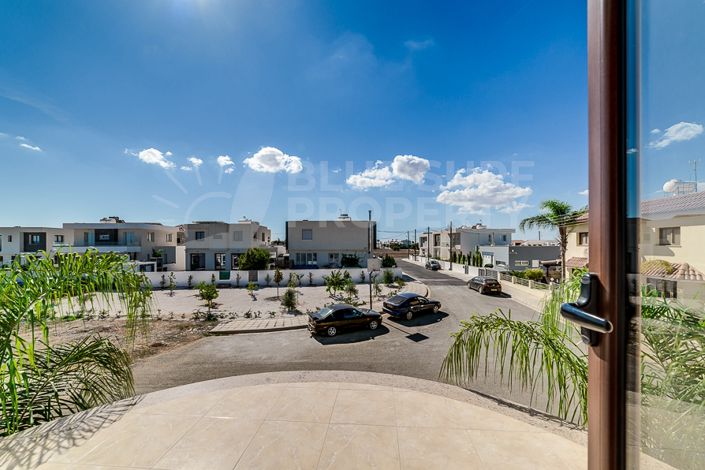 Image No.22-Villa de 4 chambres à vendre à Frenaros