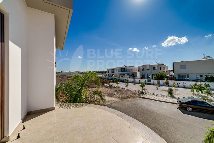 Image No.23-Villa de 4 chambres à vendre à Frenaros