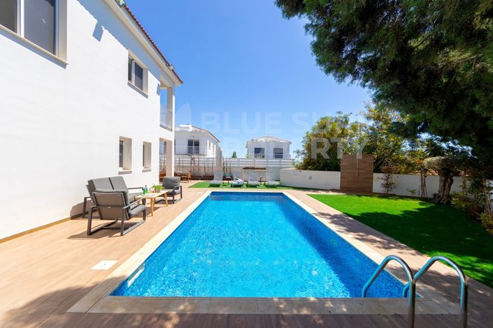 Image No.24-4 Bed Villa for sale